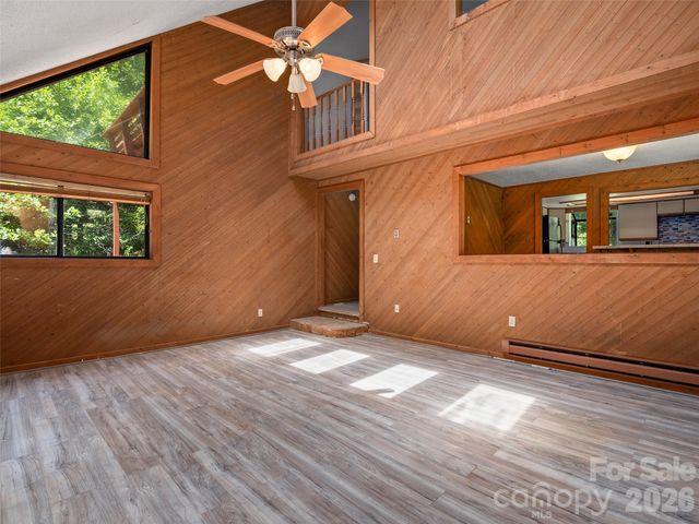 25 Little Creek Lane, Maggie Valley, NC 28751