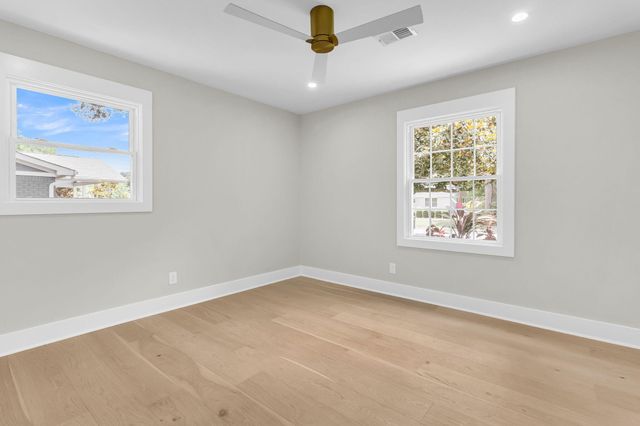 1413 Glencoe Drive, Mount Pleasant, SC 29464