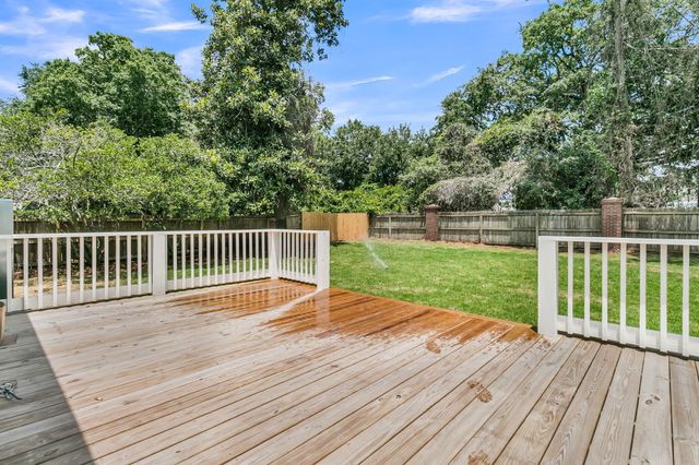 1413 Glencoe Drive, Mount Pleasant, SC 29464
