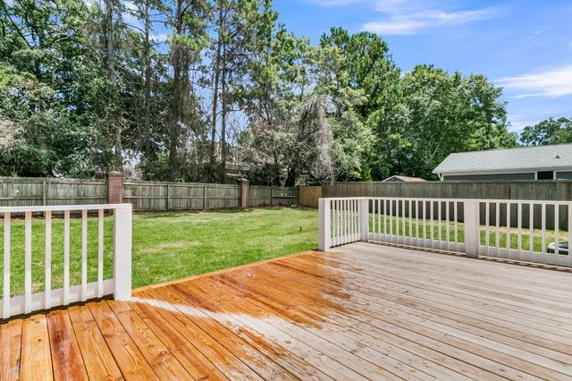 1413 Glencoe Drive, Mount Pleasant, SC 29464