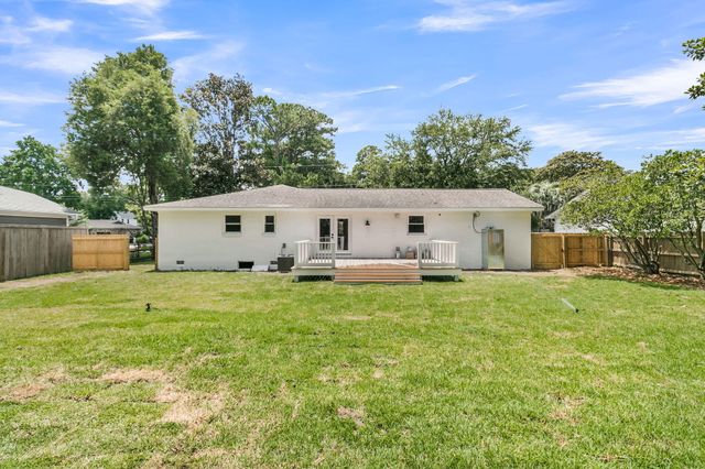1413 Glencoe Drive, Mount Pleasant, SC 29464