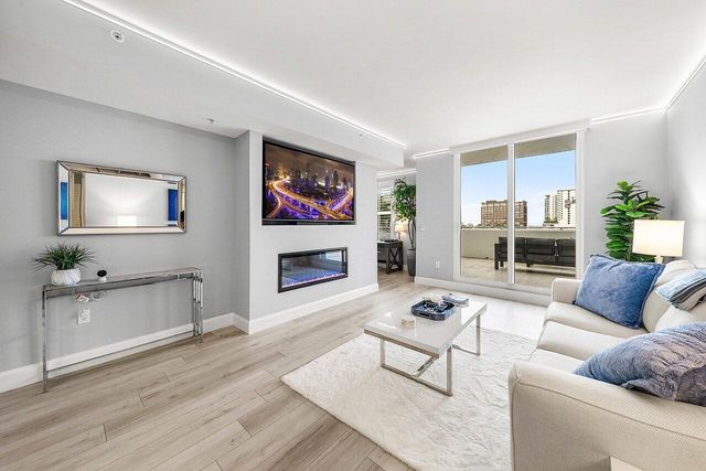 255 Evernia Street 1115, West Palm Beach, FL 33401