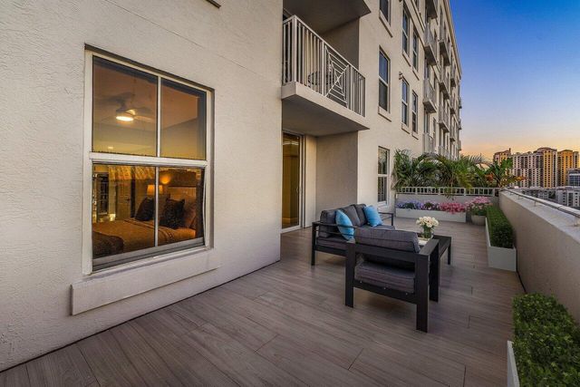 255 Evernia Street 1115, West Palm Beach, FL 33401