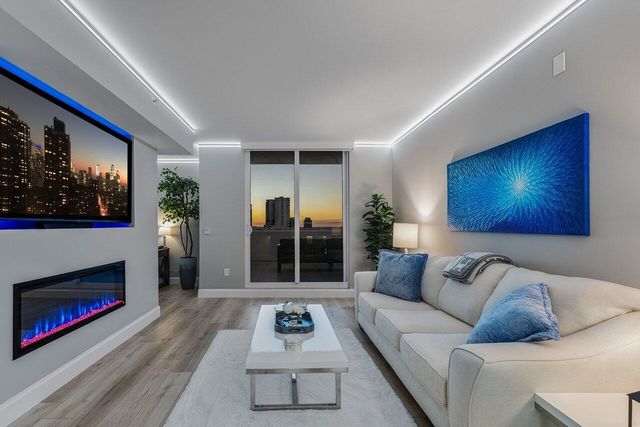 255 Evernia Street 1115, West Palm Beach, FL 33401