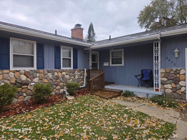 2838 Sunderland Road, Lansing, MI 48911