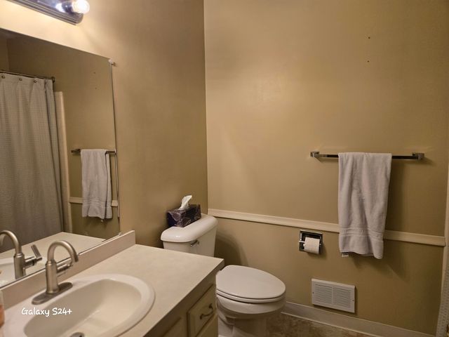 2838 Sunderland Road, Lansing, MI 48911