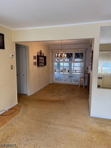 1502 Sunnyfield Dr, Linden City, NJ 07036