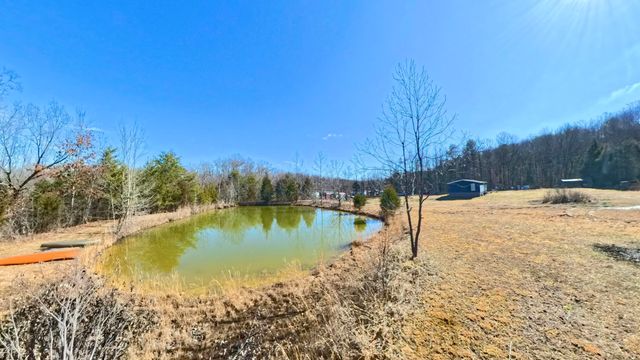 160 Acorn Lane, Mt Vernon, KY 40456