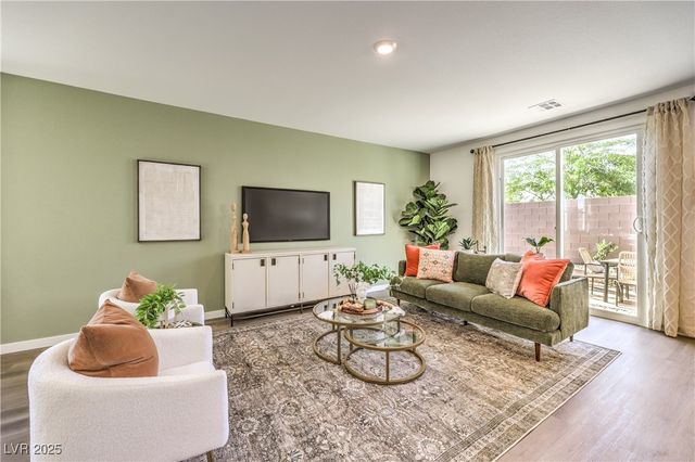 6045 SUNSHINE SHORES Street 11, Las Vegas, NV 89081