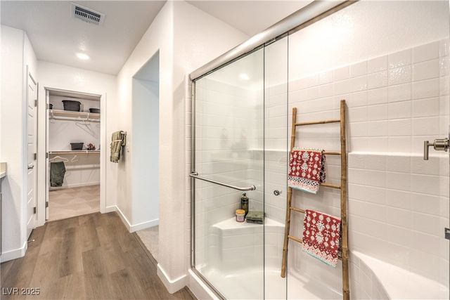 6045 SUNSHINE SHORES Street 11, Las Vegas, NV 89081