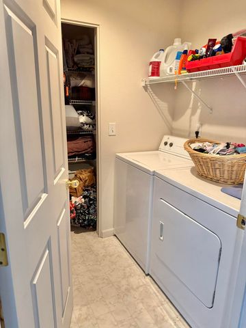 2030 Brookhurst Street 20, Medford, OR 97504