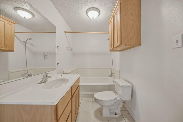 2511 S Market Street, Brenham, TX 77833