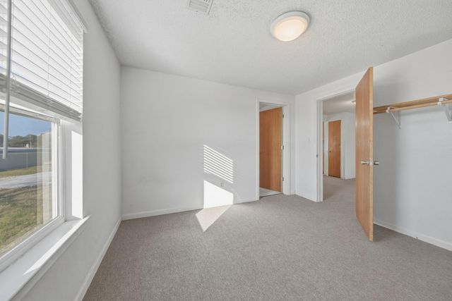 2511 S Market Street, Brenham, TX 77833