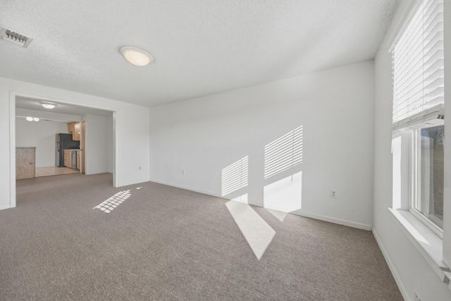 2511 S Market Street, Brenham, TX 77833