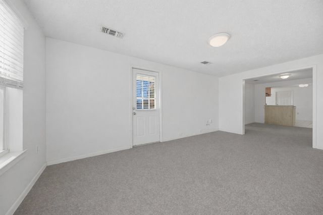 2511 S Market Street, Brenham, TX 77833