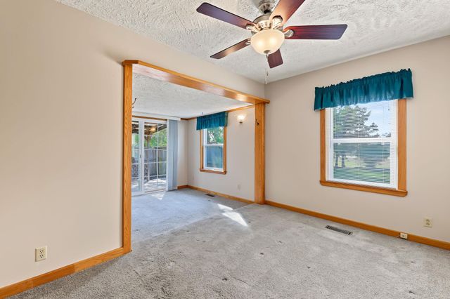 11724 E Pawnee, Wichita, KS 67207