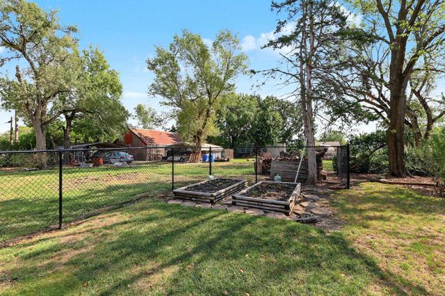 11724 E Pawnee, Wichita, KS 67207