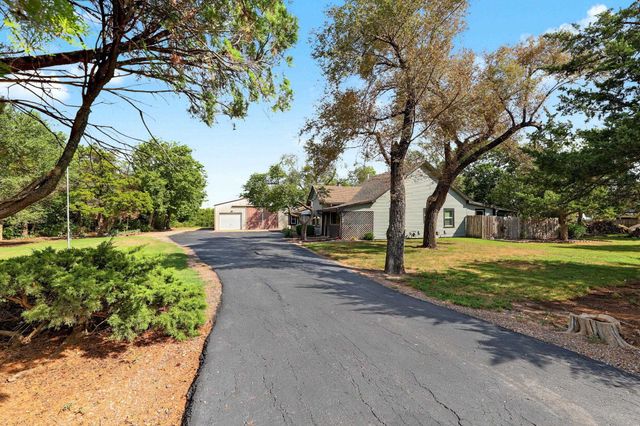 11724 E Pawnee, Wichita, KS 67207