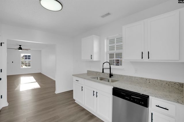 302 Cavalier Lane, Lexington, SC 29073