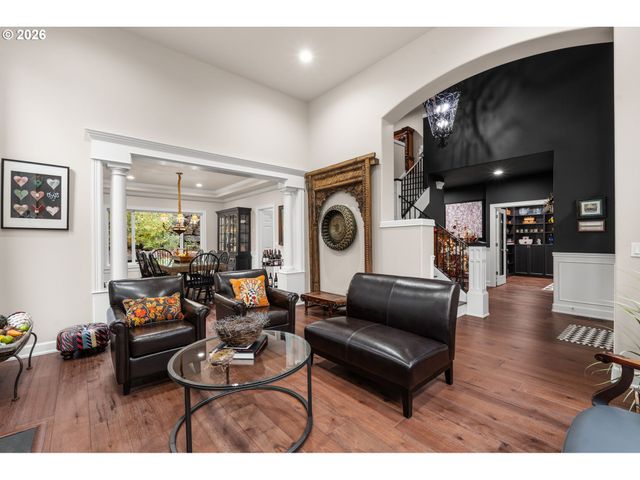 7717 Nw BLUE POINTE Ln, Portland, OR 97229