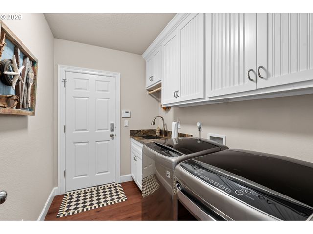 7717 Nw BLUE POINTE Ln, Portland, OR 97229