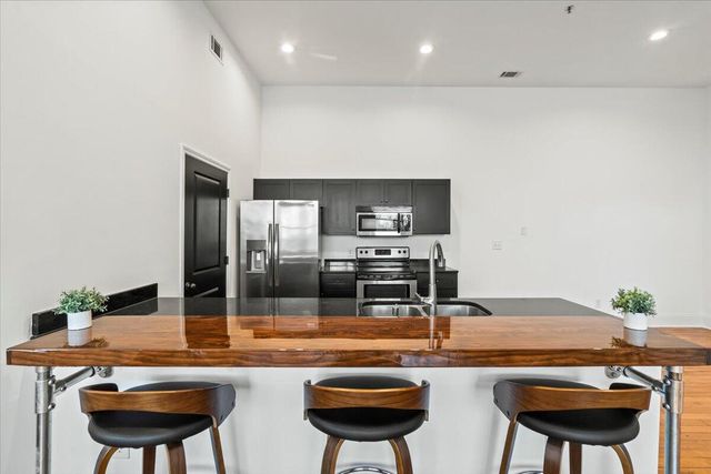 936 Broad Street 214, Augusta, GA 30901