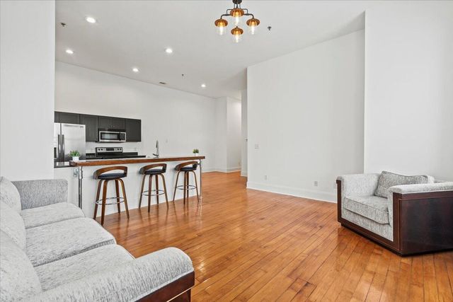 936 Broad Street 214, Augusta, GA 30901