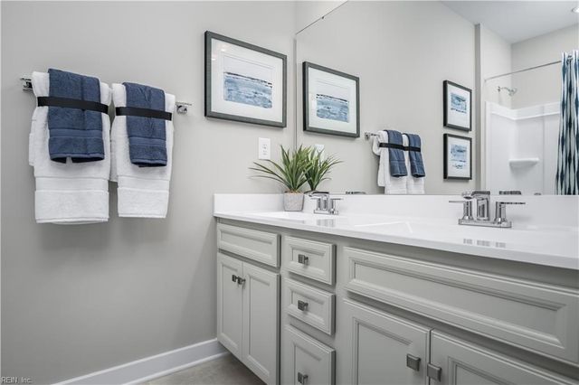 407 Tributary LN, Carrollton, VA 23314