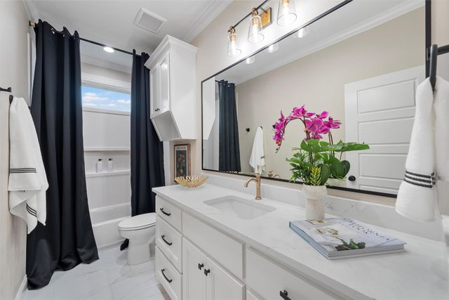 10221 Creekside Lane, Waco, TX 76712