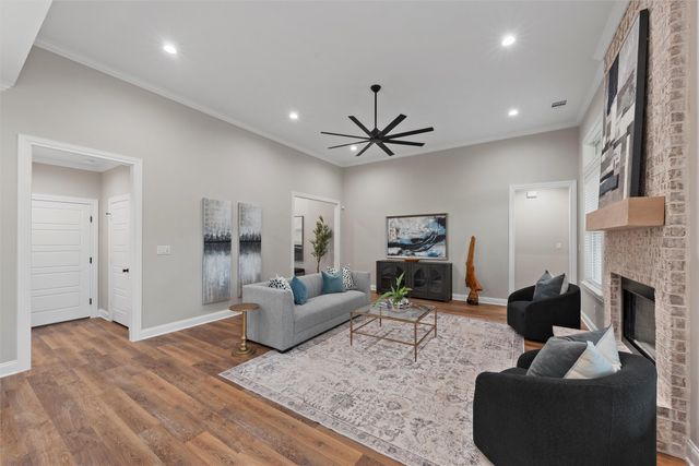 10221 Creekside Lane, Waco, TX 76712