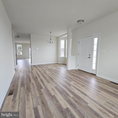 625 FOUNTAIN VIEW CIR, Allentown, PA 18104