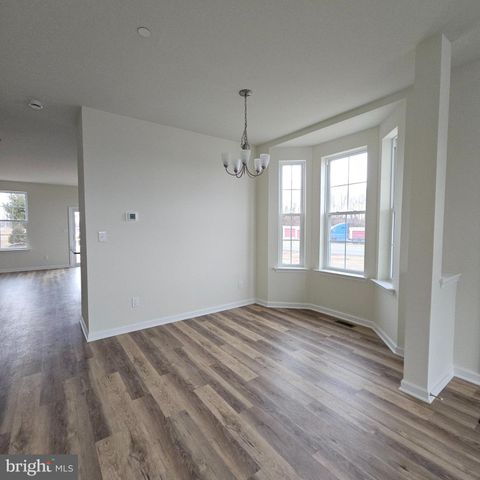 625 FOUNTAIN VIEW CIR, Allentown, PA 18104
