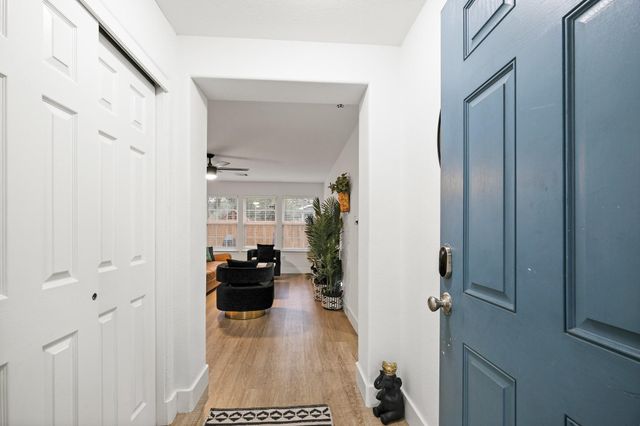 1504 W 43rd Street, Houston, TX 77018