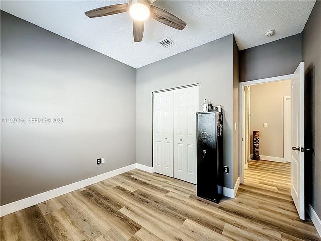 5955 SW 99th Ter 0, Cooper City, FL 33328