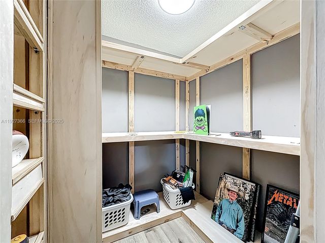 5955 SW 99th Ter 0, Cooper City, FL 33328