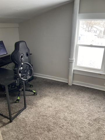 375 W Maplewood Avenue, Muskegon, MI 49444