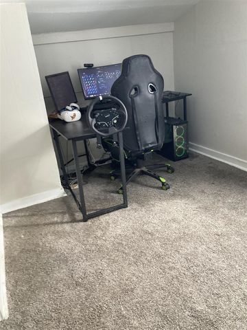 375 W Maplewood Avenue, Muskegon, MI 49444