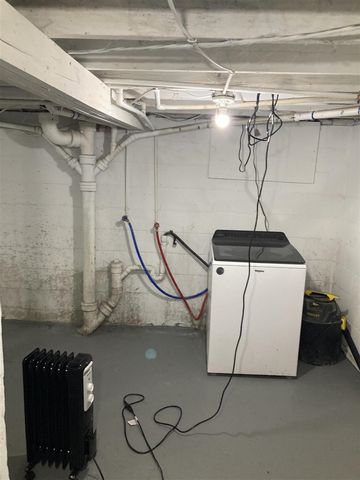 375 W Maplewood Avenue, Muskegon, MI 49444