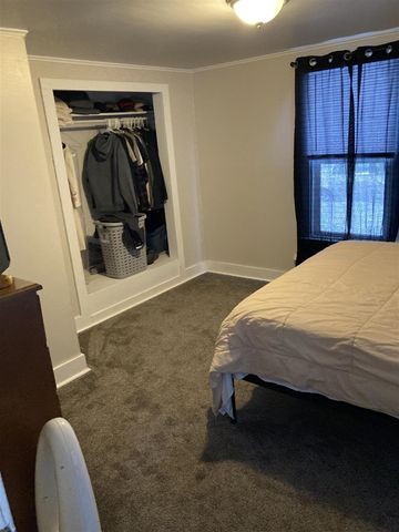 375 W Maplewood Avenue, Muskegon, MI 49444