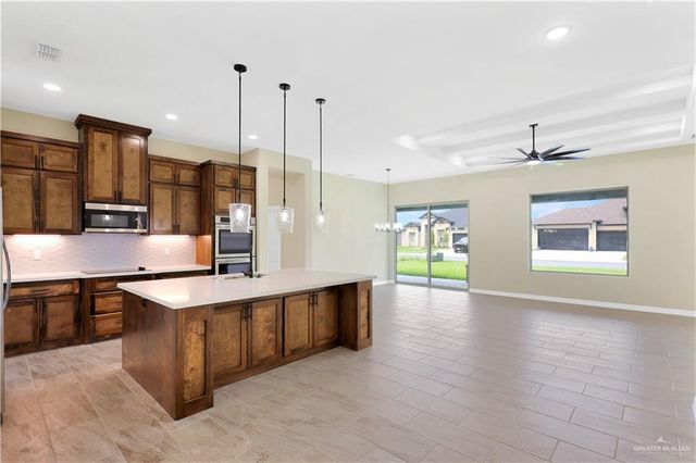 6305 Willow Wood Lane, Harlingen, TX 78552