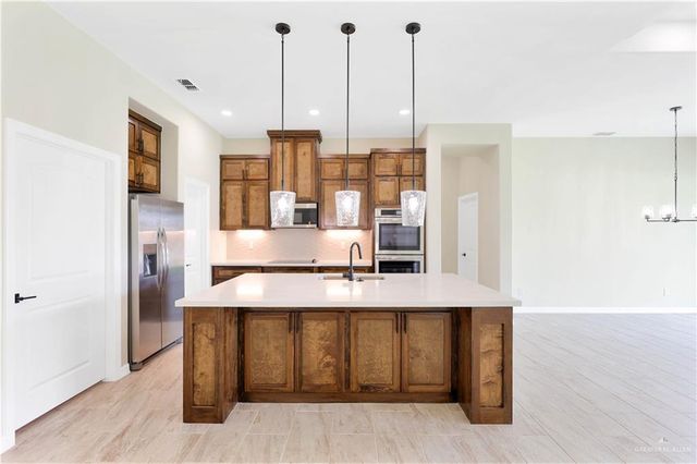 6305 Willow Wood Lane, Harlingen, TX 78552