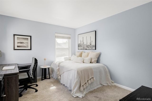 2645 S Xanadu Way B, Aurora, CO 80014