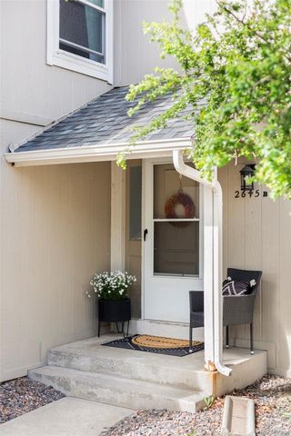 2645 S Xanadu Way B, Aurora, CO 80014