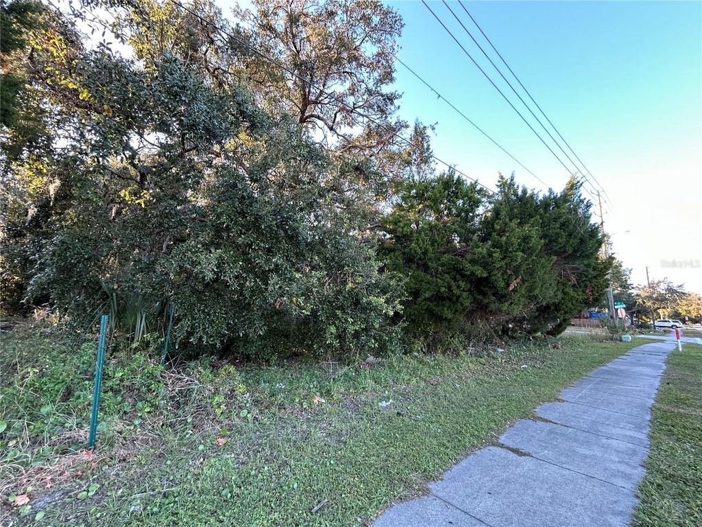764 NE 12TH STREET, Crystal River, FL 34428