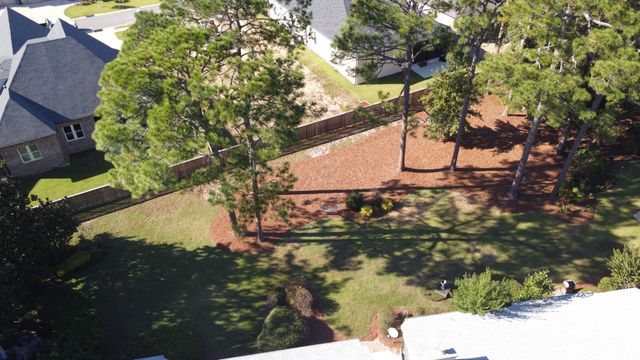 1208 Oakmont Drive, Niceville, FL 32578