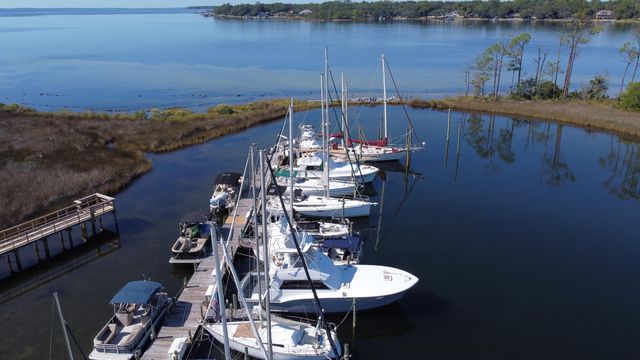 1208 Oakmont Drive, Niceville, FL 32578