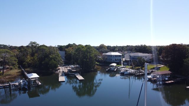 1208 Oakmont Drive, Niceville, FL 32578