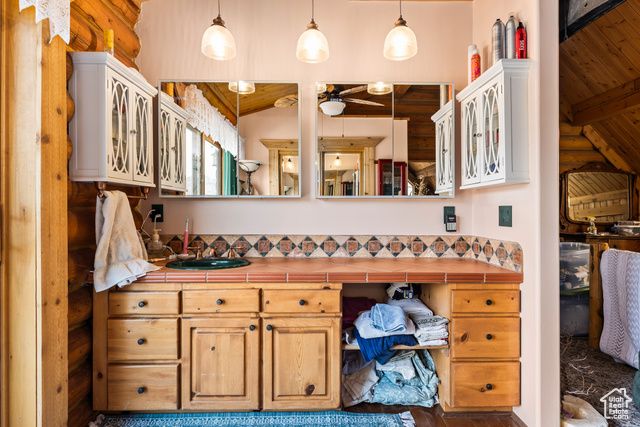 214 W SHINARUMP CIR, Leeds, UT 84746