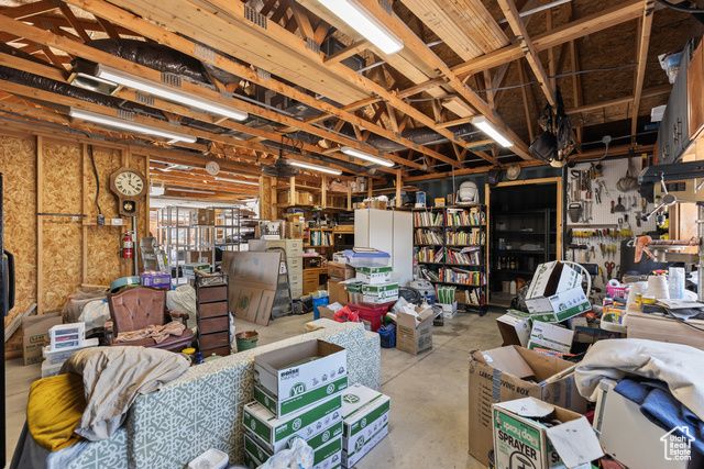 214 W SHINARUMP CIR, Leeds, UT 84746