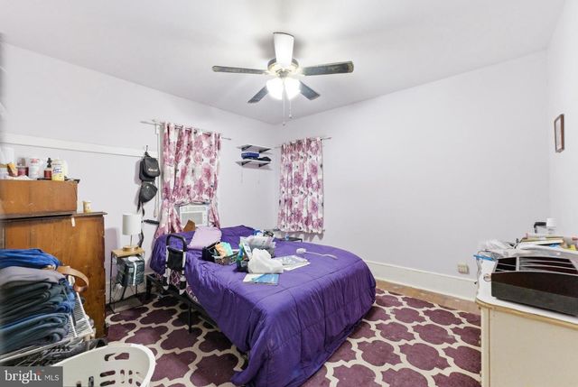 918 COLUMBUS RD, Burlington, NJ 08016